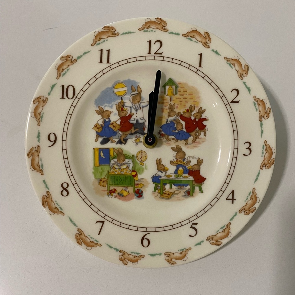 Royal Doulton Bunnykins Plate Clock